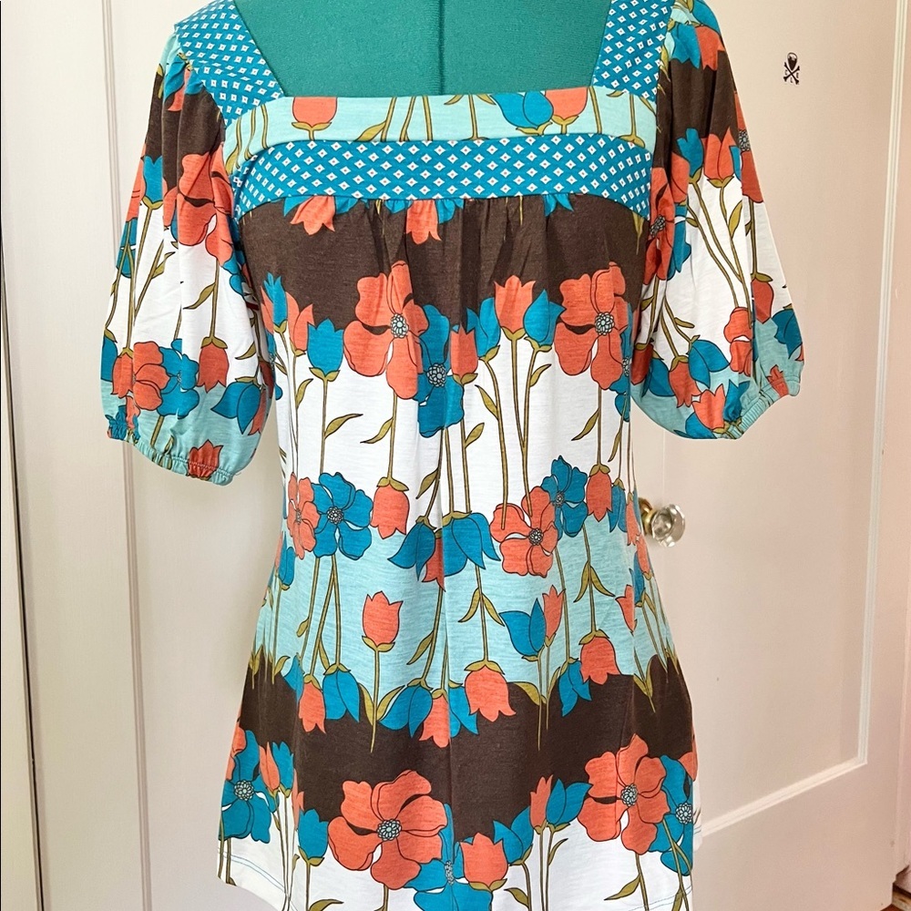Target Xhilaration, Size Medium Women’s Blouse​ - Picture 2 of 6